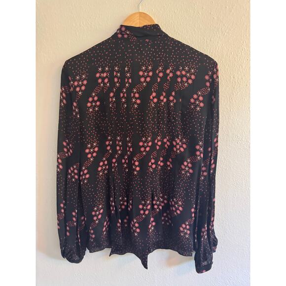 Brooks Brothers silk blouse - Picture 2 of 6